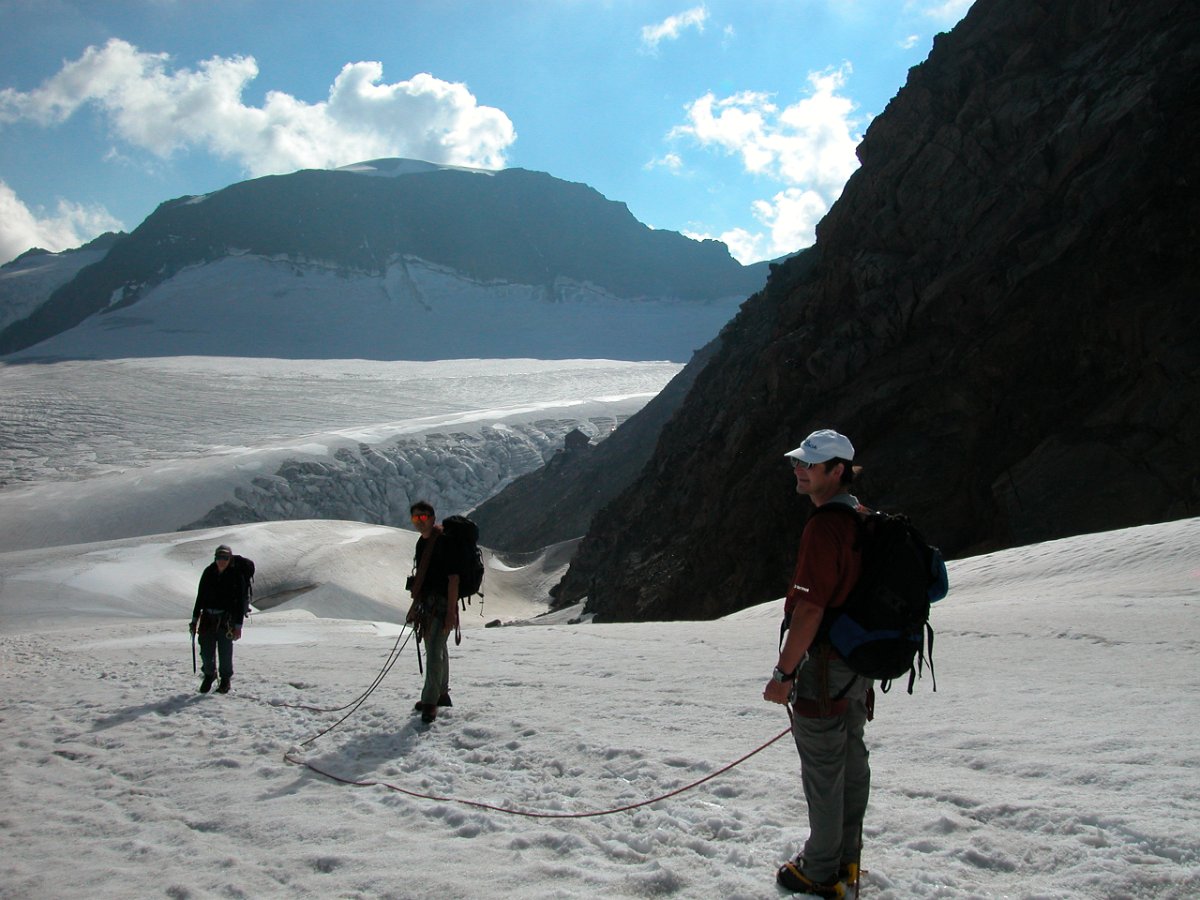 Dscn6728.jpg - Auf dem Rückweg. Auf der Müllerhütte wurden schon die Knödel geformt.