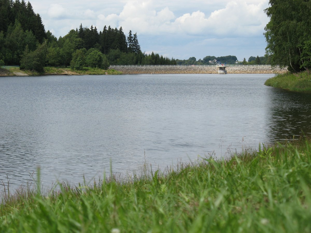 IMG_3568.JPG - Talsperre Falkenstein, hier hätten wir Baden können.